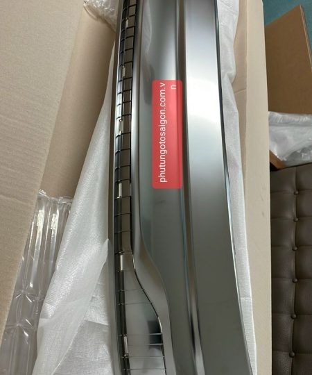 86671S1650 Ốp cản sau xi mạ crom Hyundai Santafe 2021