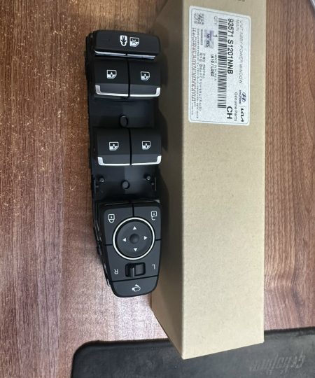 93571S1201NNB Công tắc kính cửa trước trái SANTAFE 2022