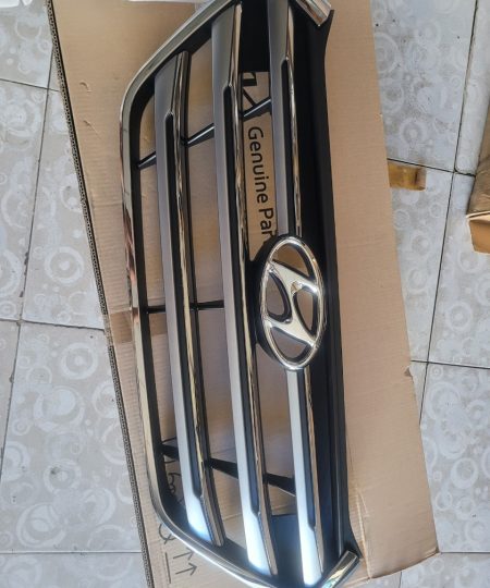 86350D3100CR Mặt ca lăng Hyundai Tucson 2016
