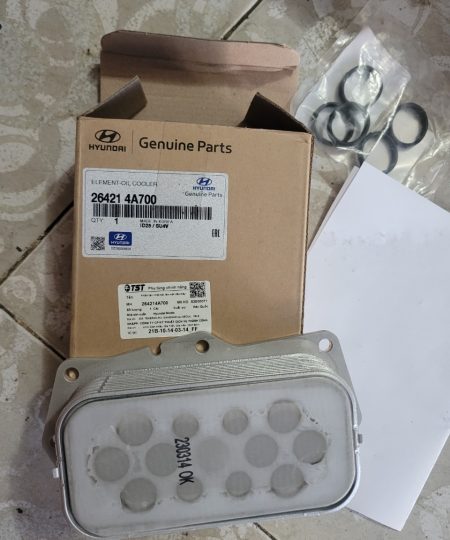 264214A700 Phiến tản nhiệt két làm mát dầu máy Hyundai Solati 2016