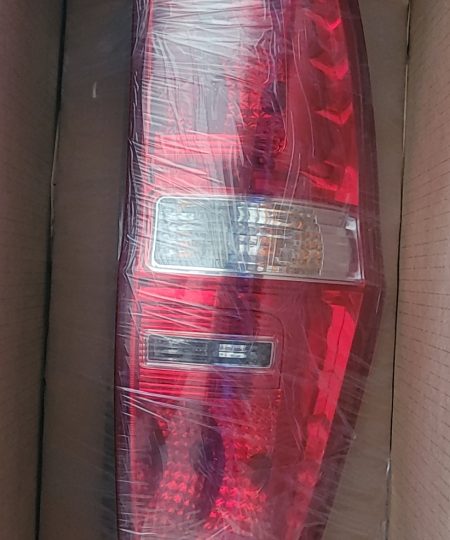 924014H000 Đèn hậu sau trái Hyundai Starex 2013