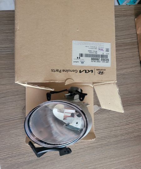 922022B000 Đèn gầm phải Hyundai Santafe 2008