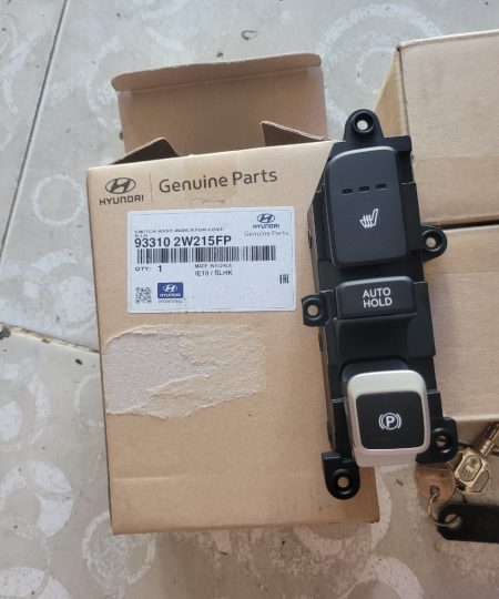933102W215FP Công tắc chỉ thị gạt số Hyundai Santafe 2016